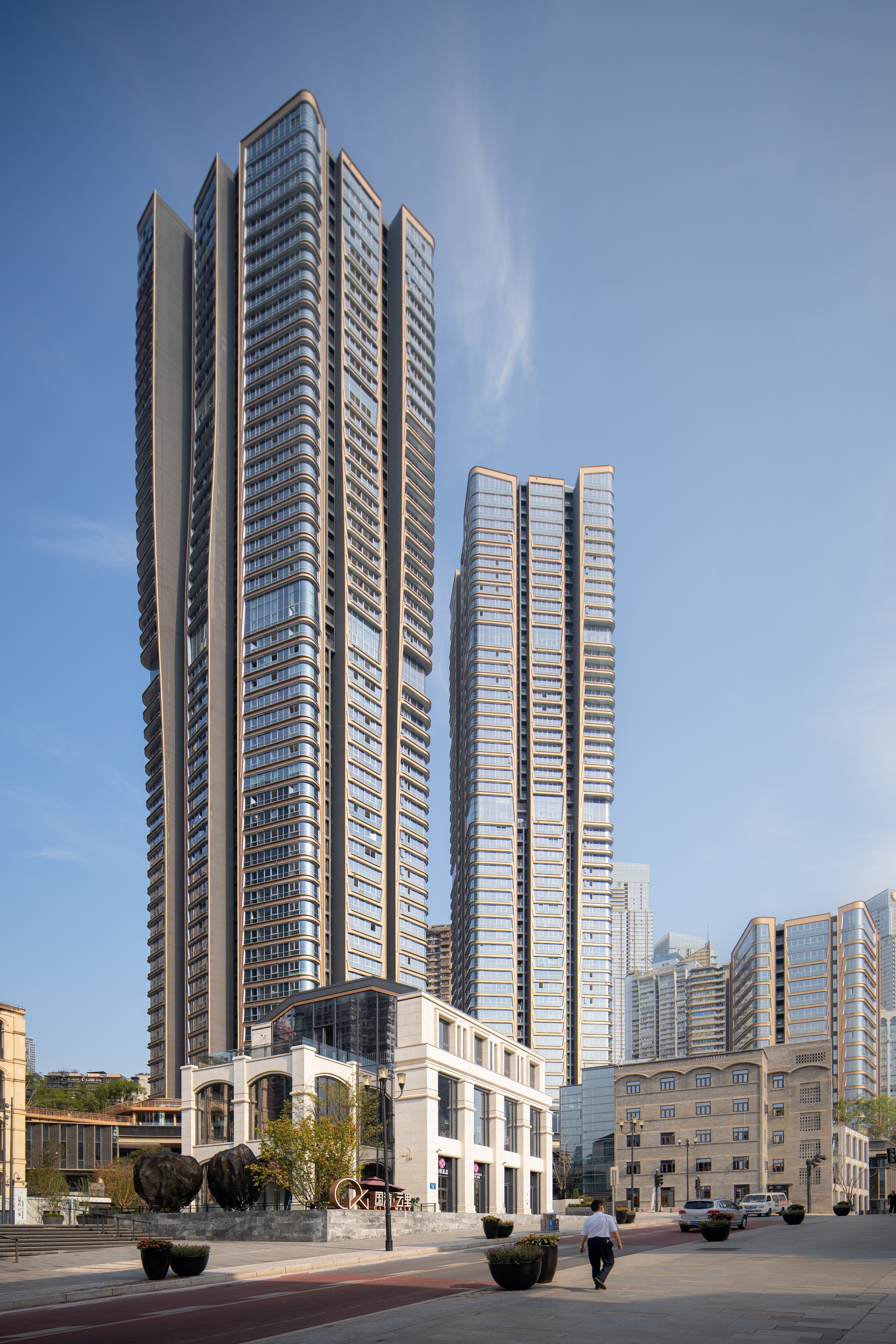 Centering heath and wellbeing: UNStudio completes 18T Mansion in Chongqing 